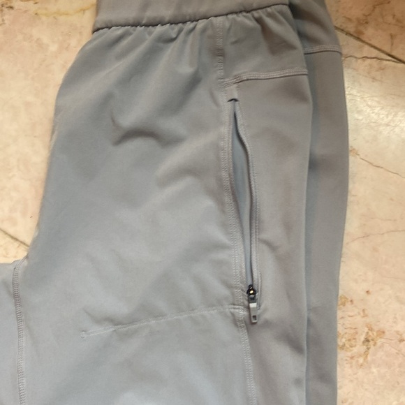 Adidas D4T performance training pants - Picture 5 of 6